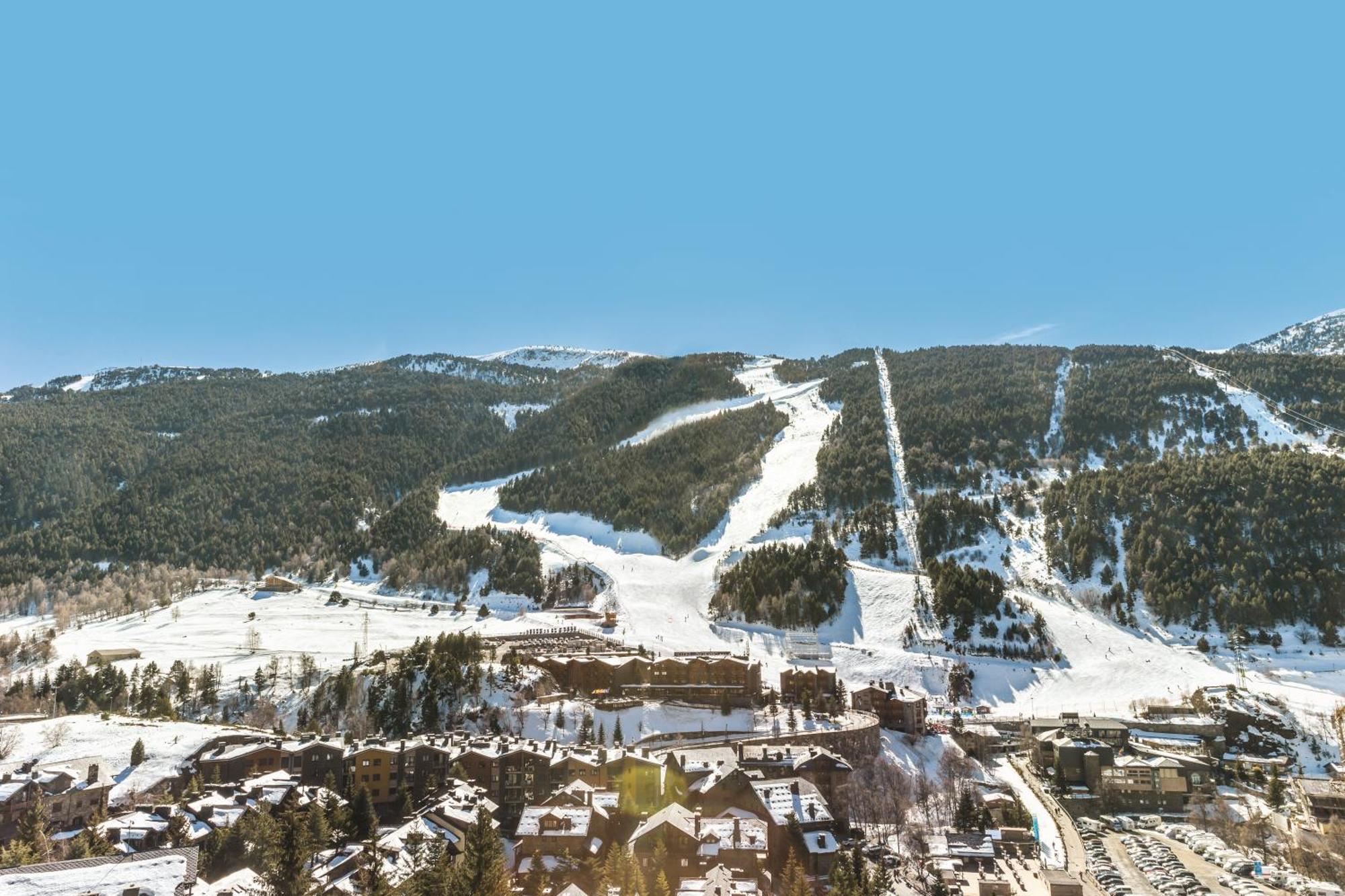 Pierre & Andorra *